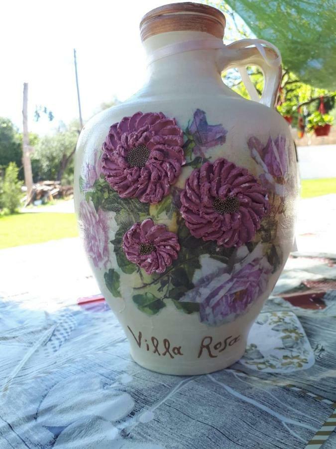 Rosa